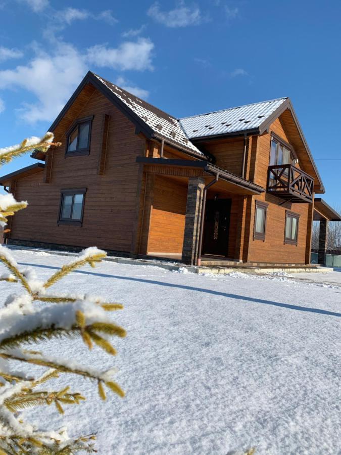 Villa Family House Truskavets Modrychi Eksteriør billede